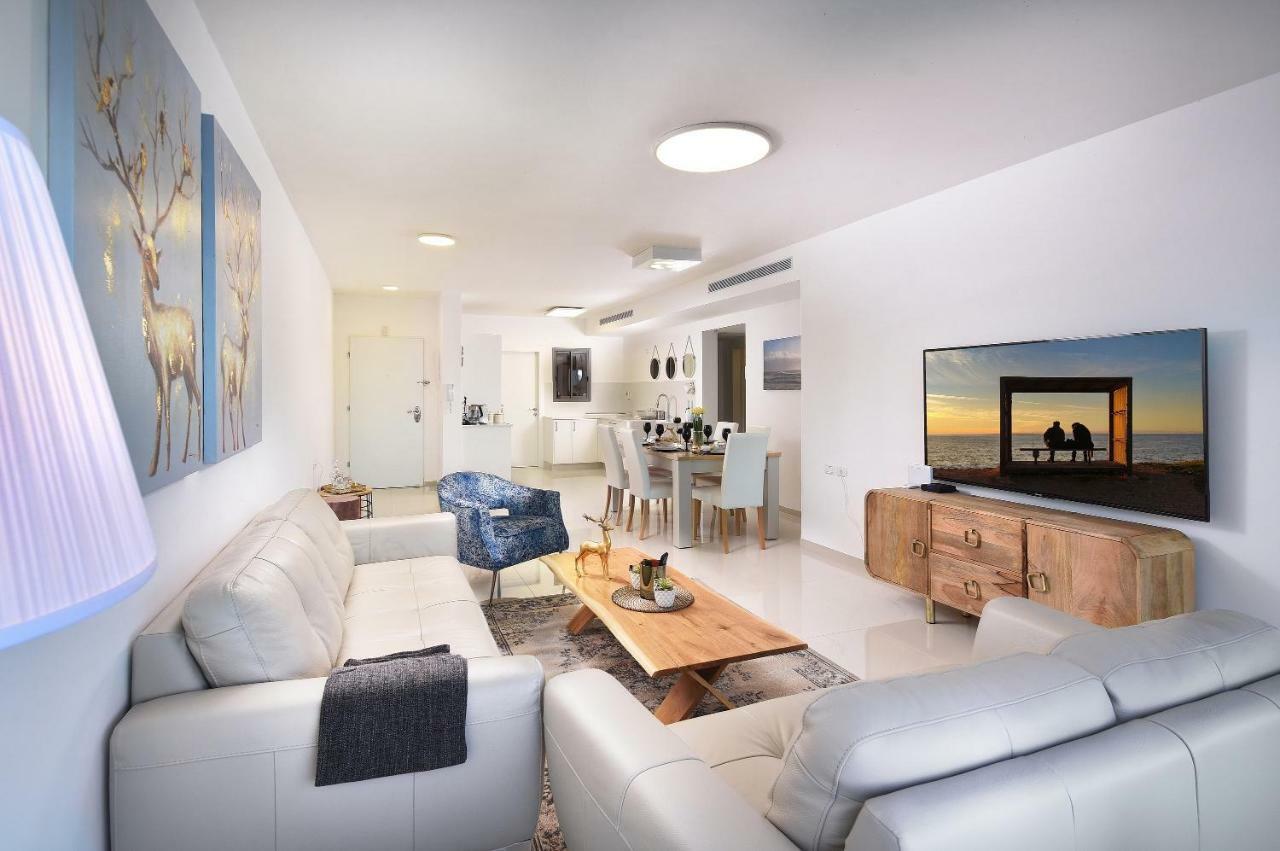 Ariston Luxury Garden Apartment With A Pool Tiberíades Exterior foto
